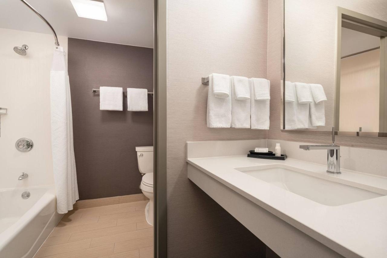 Hotel Courtyard Angeles Torrance/palos Verdes 3*
