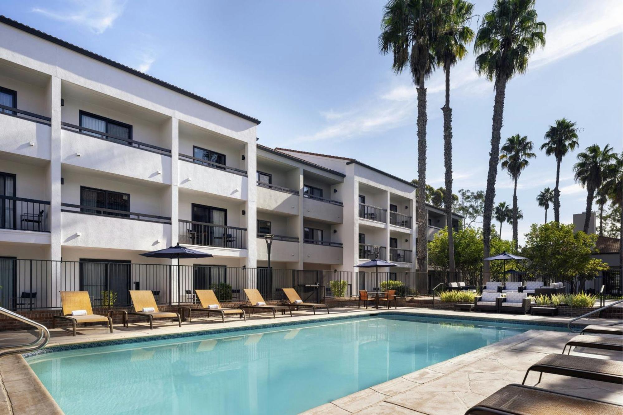 Courtyard Angeles Torrance/palos Verdes
